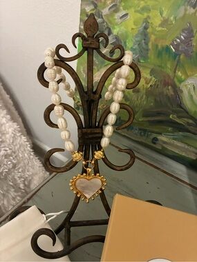 Susan Shaw Mother of Pearl Heart Necklace On Pearl